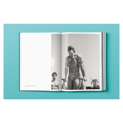 ARNOLD by Dian Hanson TASCHEN Arnold Schwarzenegger photography bookARNOLD by Dian Hanson TASCHEN Arnold Schwarzenegger photography book
