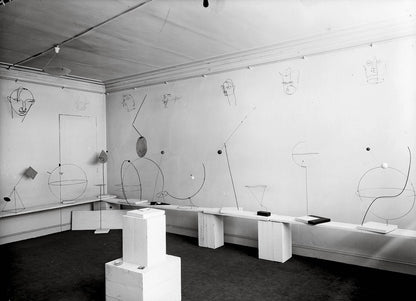 Calder: Sculpting Time