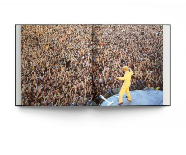 David Bowie by Denis O'Regan : With Rare and Unseen Images From his Official Tour Photographer