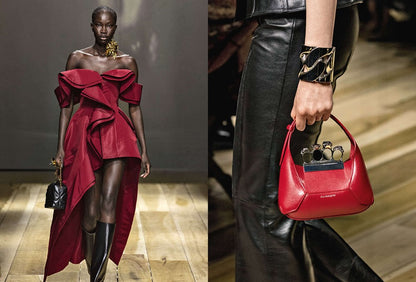 The Handbag Book: 400 Designer Bags That Changed Fashion